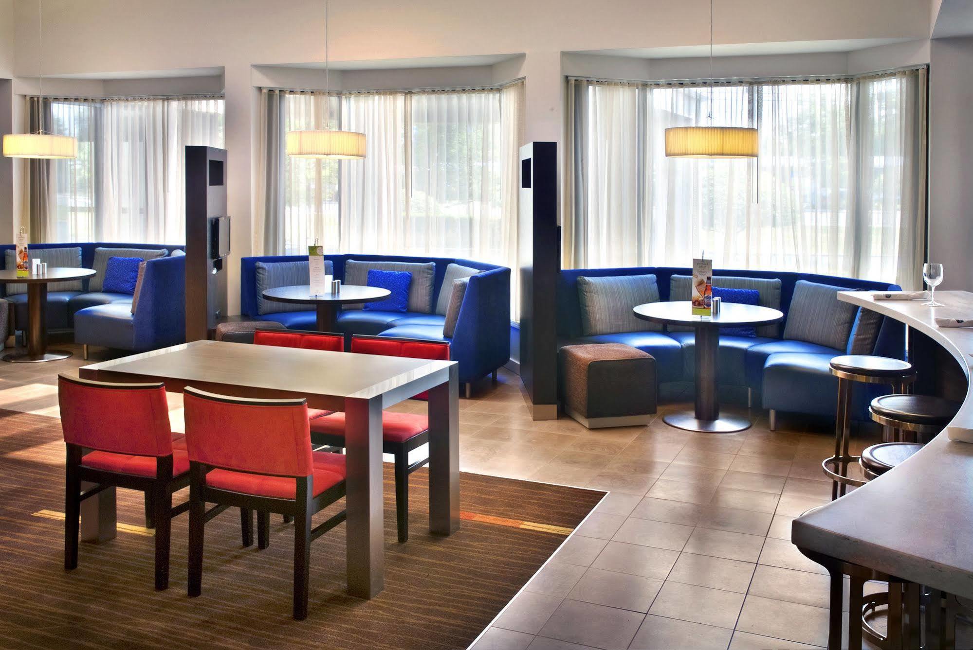Courtyard By Marriott Poughkeepsie Otel Dış mekan fotoğraf