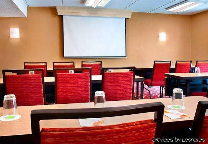 Courtyard By Marriott Poughkeepsie Otel Dış mekan fotoğraf